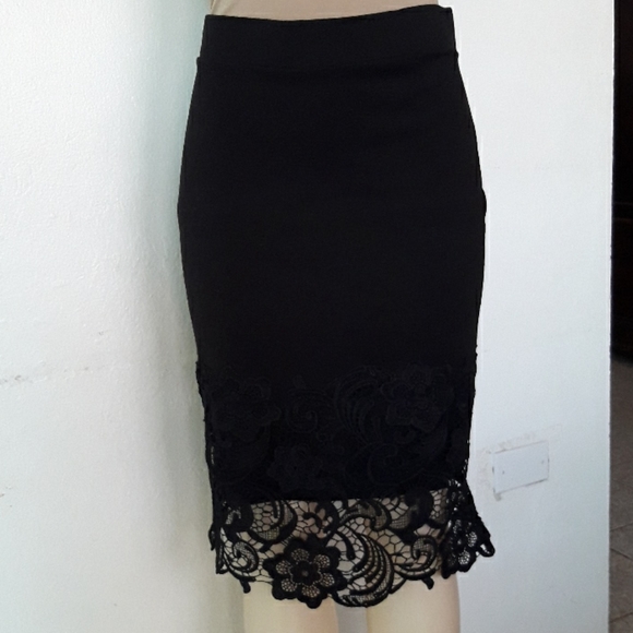 olivia blu Dresses & Skirts - Olivia Blu: Skirt
